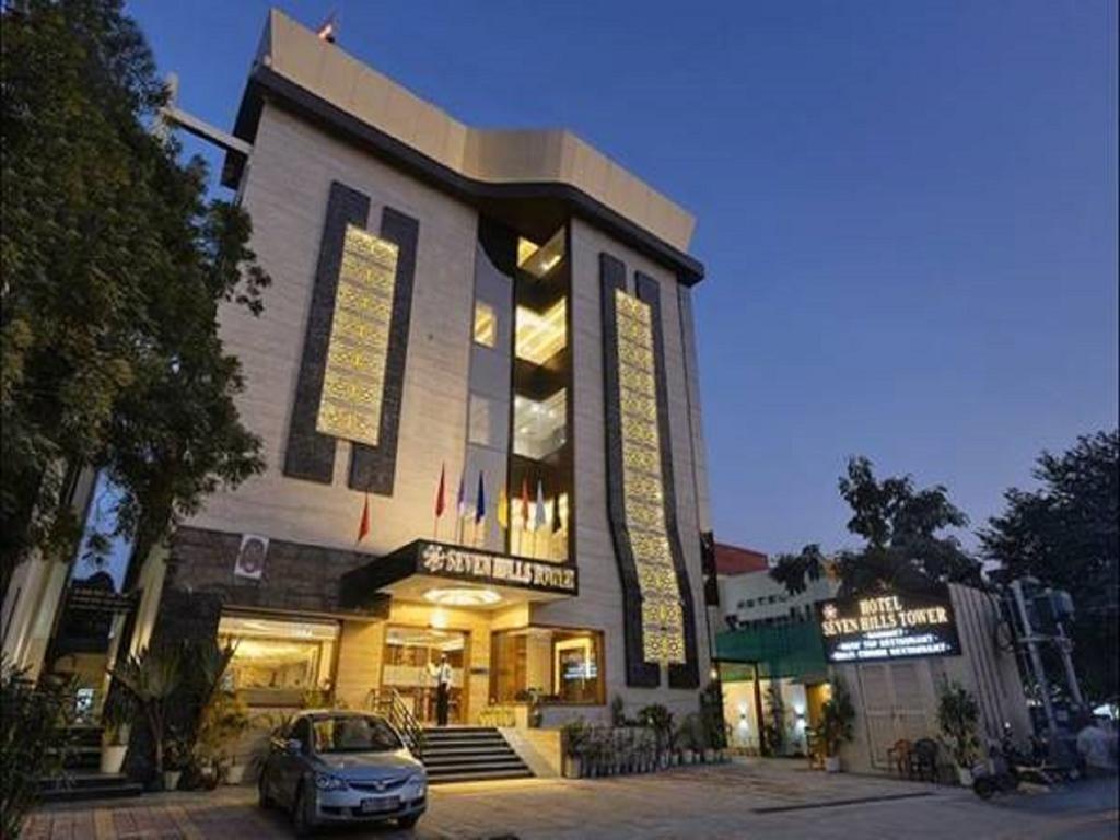 โฮเต็ล เซเวน ฮิลส์ ทาวเวอร์ Hotel อัครา ภายนอก รูปภาพ