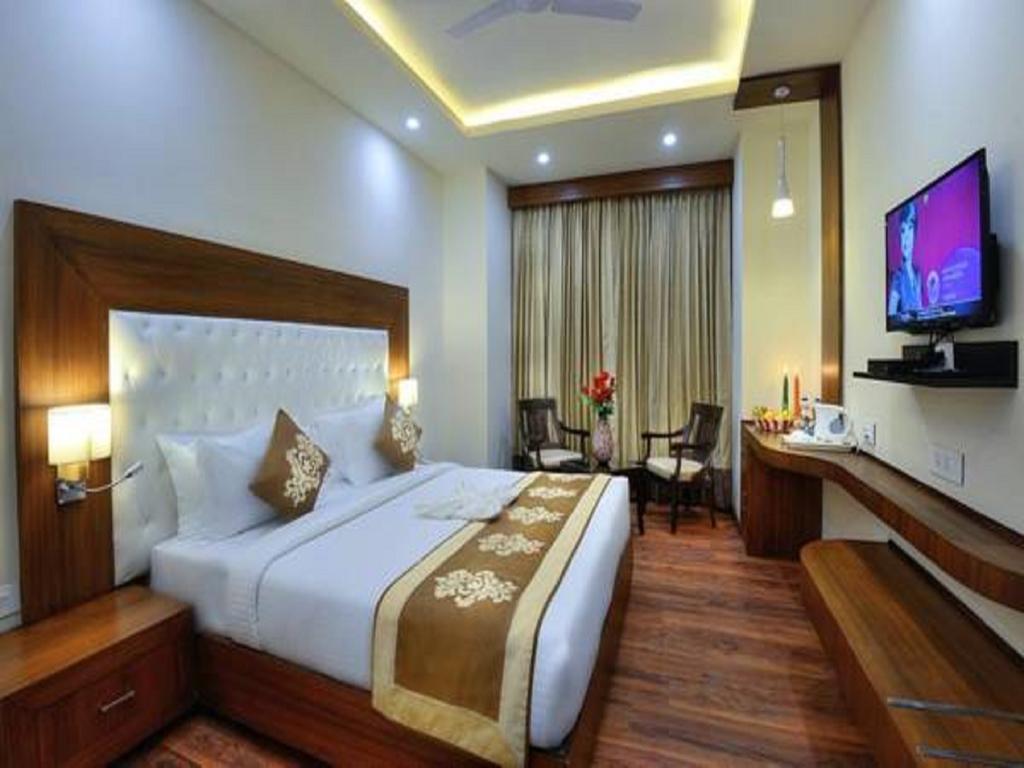 โฮเต็ล เซเวน ฮิลส์ ทาวเวอร์ Hotel อัครา ห้อง รูปภาพ