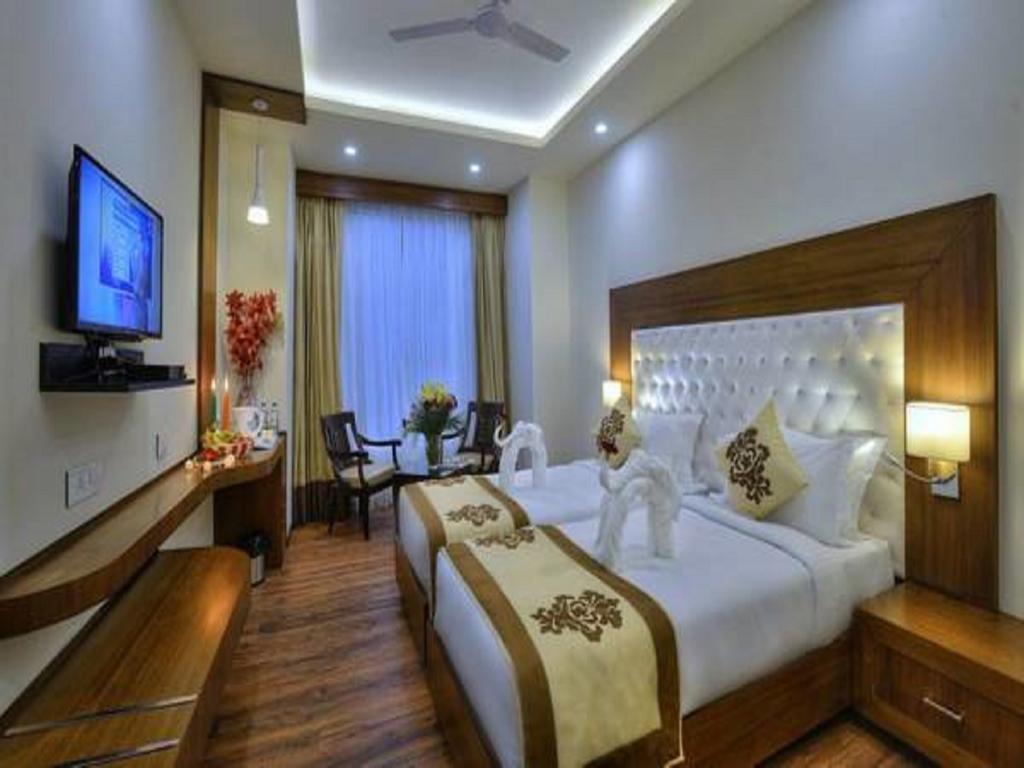 โฮเต็ล เซเวน ฮิลส์ ทาวเวอร์ Hotel อัครา ห้อง รูปภาพ