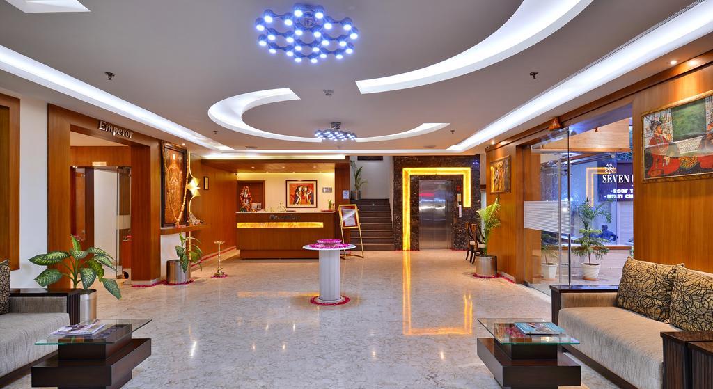 โฮเต็ล เซเวน ฮิลส์ ทาวเวอร์ Hotel อัครา ภายนอก รูปภาพ